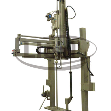 PEN-2000 packaging machine with cartesian nozzle transfer system, designed for foamy products.